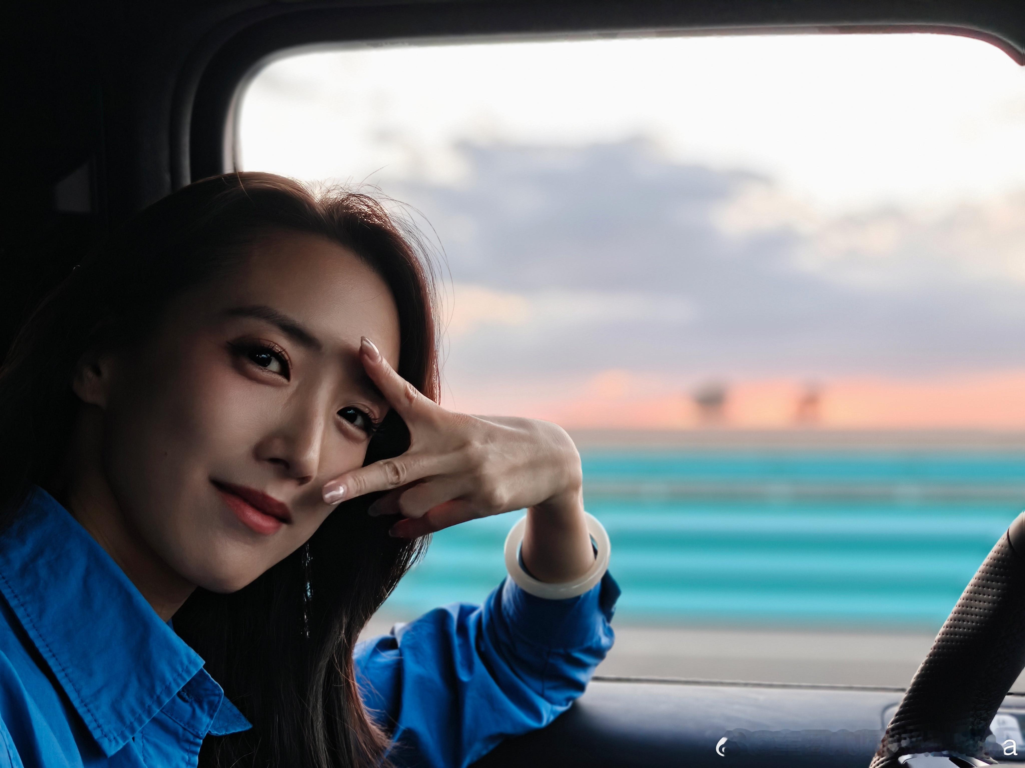 分享组完美日落，是不是像个大咸蛋黄[太阳]你们都去哪里玩儿了，我在家睡了两天了[