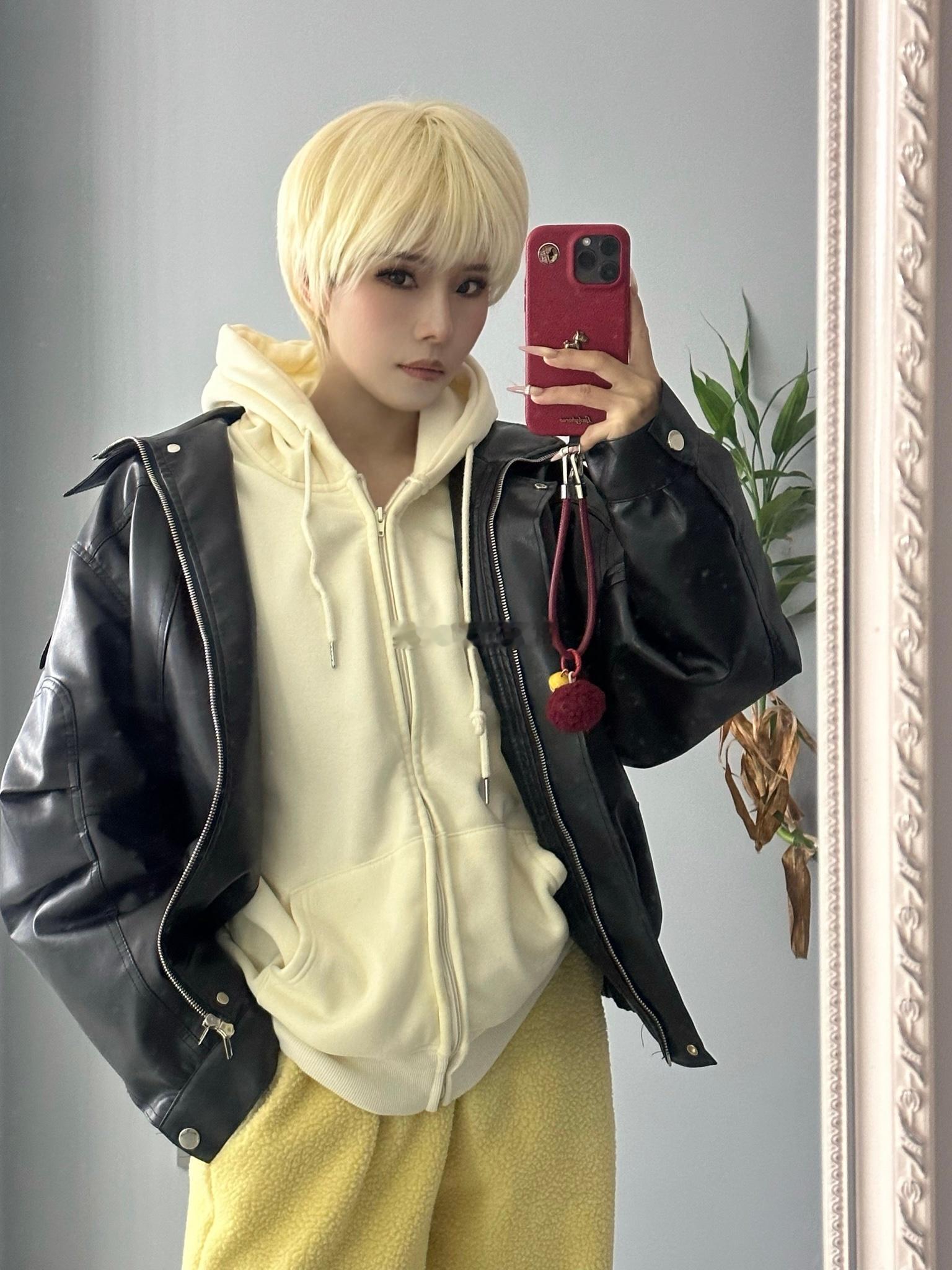 做一天的男孩子今日穿搭中性