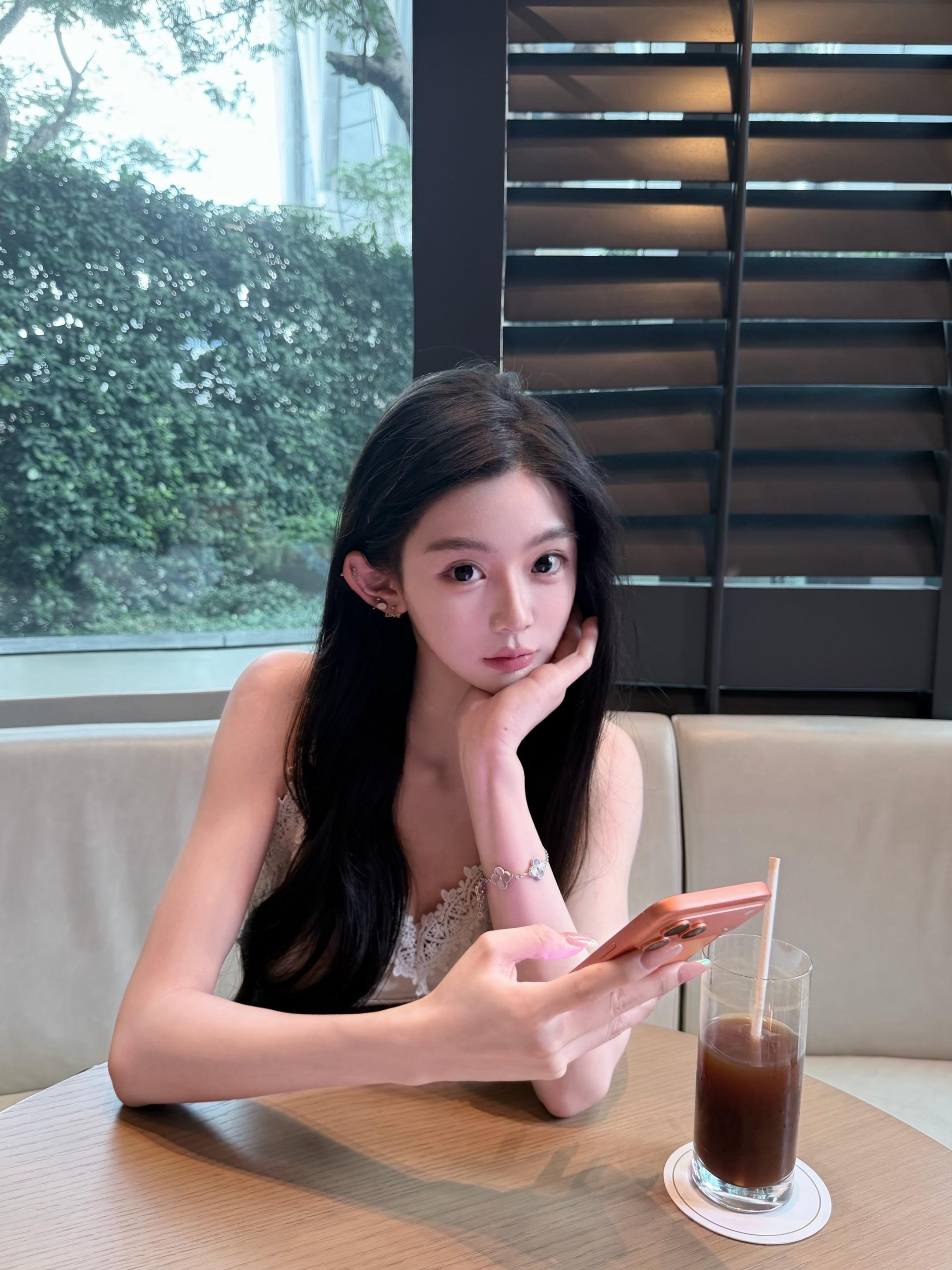 可是我不想要一半一半 我想要你陪我永远永远࿆了࿆叫࿆我࿆