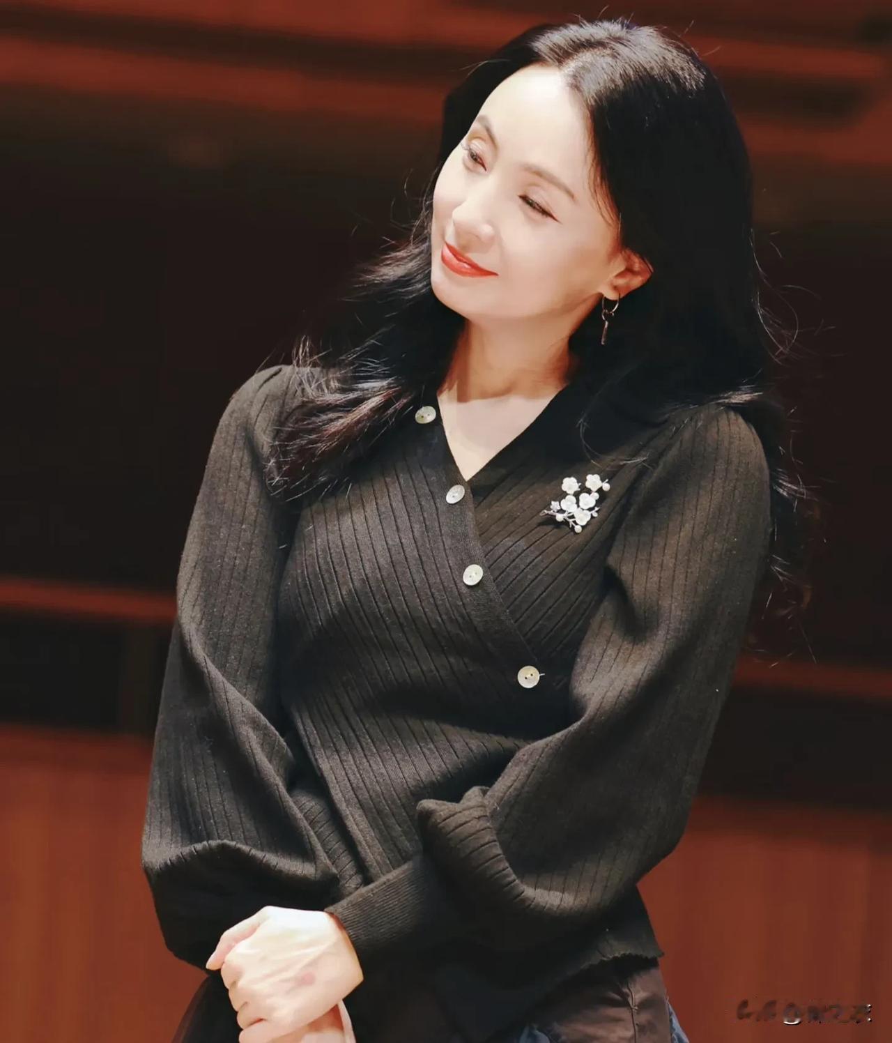 我倒觉得不是陶红没有演员事业心，在我们看来她是个好演员，但从她个人而言演员只是她