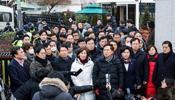 揭秘韩国最大在野党国民力量党内的亲尹派

尽管韩国前总统尹锡悦已遭弹劾且在总统选