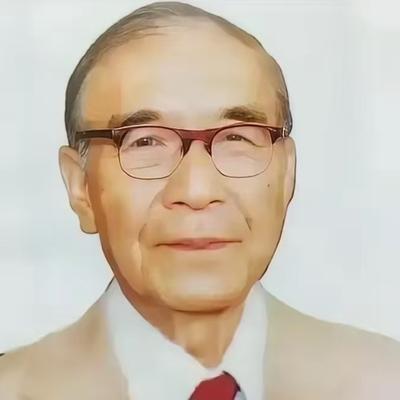 85岁的他喝迷糊了，将家中23岁的小保姆视作了自己老伴。保姆没有反抗，第二天，保