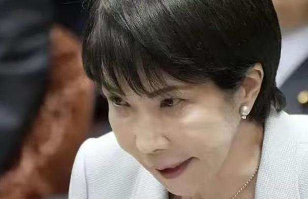 这一次，终于戳中日本命根子了。之前打了这么多牌，稀土、甚至经济反制，人家根本不当