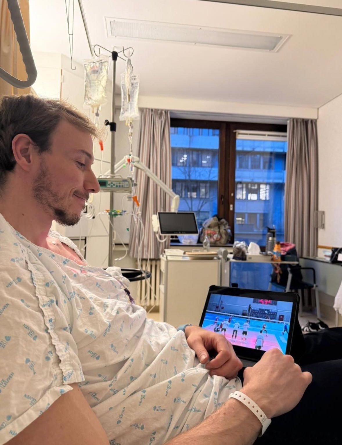 ⚫️🟡🔴 比利时名将萨姆.德鲁在化疗后回到了火车头队：“我翻过了无用的自怜之