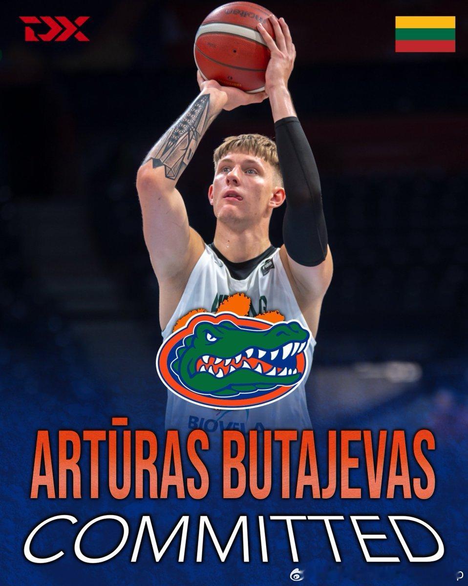 前巴萨青年队立陶宛内线Arturas Butajevas(2007-209cm-