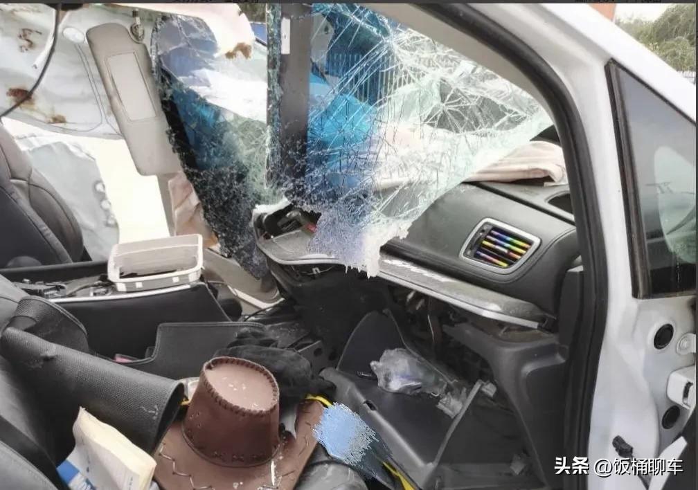 我真的发现咱们国人买车普遍不在乎汽车的安全性。

在咱们国人眼里，买车考虑的往往