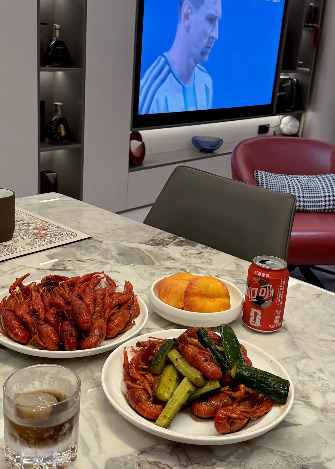 惊魂时刻！渣渣辉一首分飞燕，专治各种心慌🥹