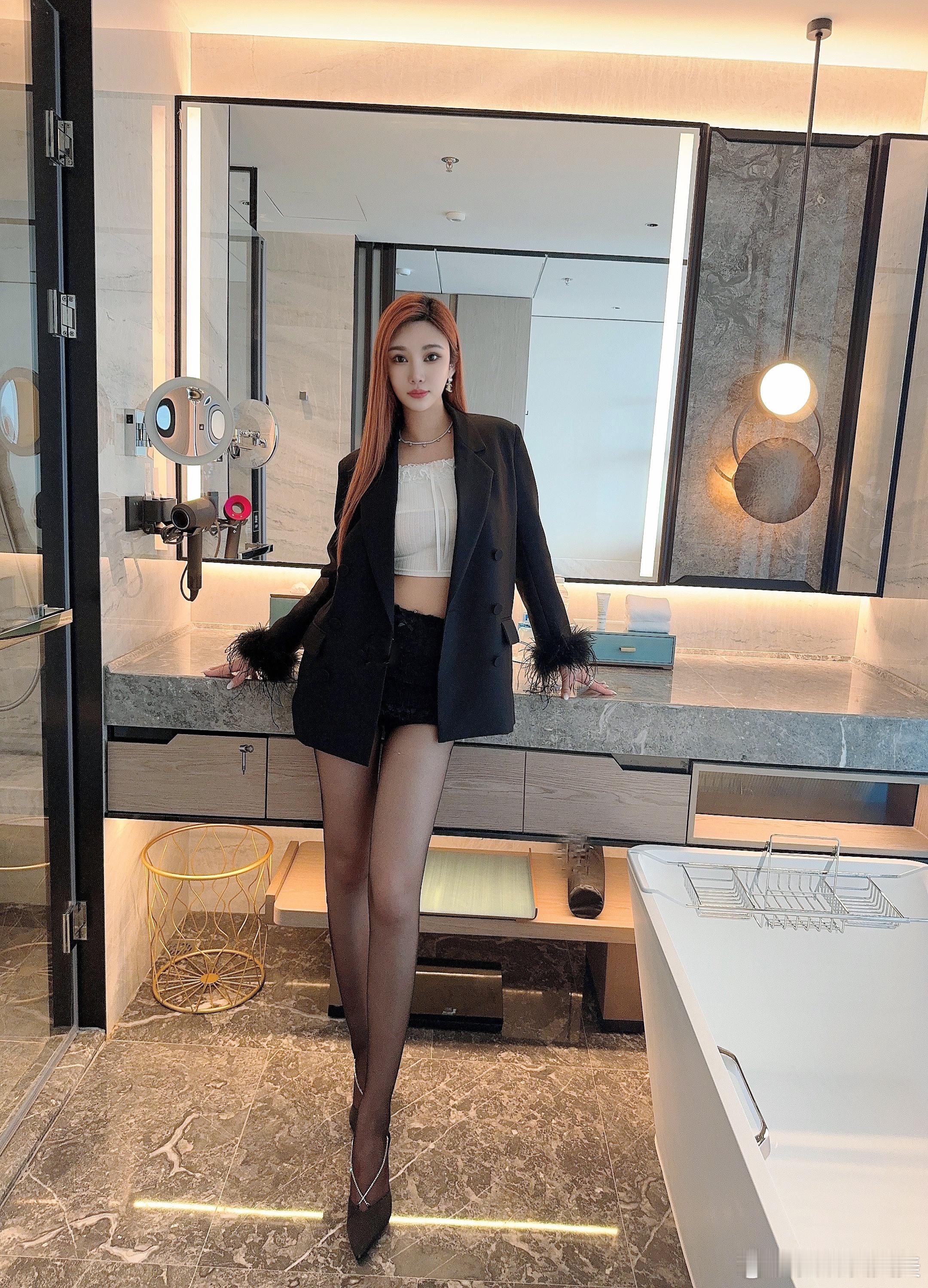 如果你懂我的奇奇怪怪 那你就和我一样可可爱爱 ​​​