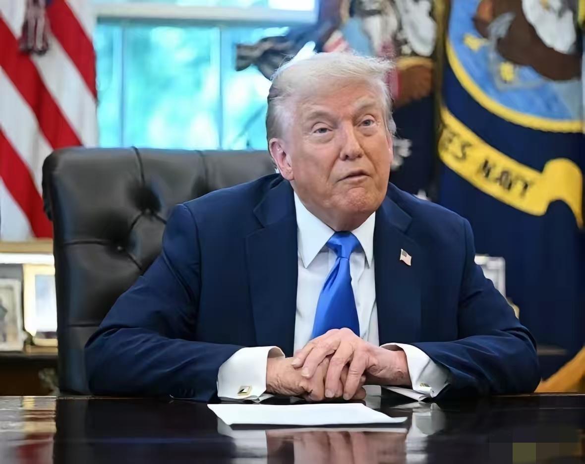 不再虚与委蛇！北京对美亮明红线，对台售武就断"粮草"
 
12月26日，中国外交