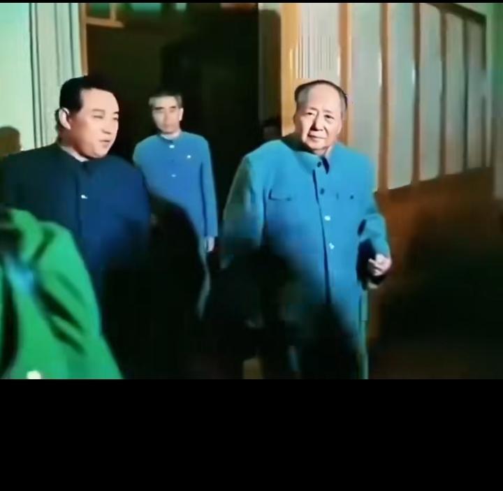 这个时期是劳苦大众最艰苦，有思想，有理想，有信仰，有凝聚，团结，朴实、最有憧憬的