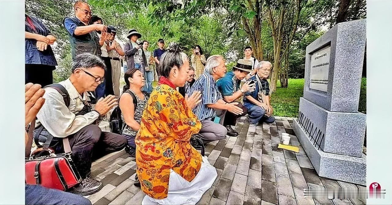 教教日本如何有正确的态度

7月27日，琉球国后人来北京祭祖
感谢中国为他们保存