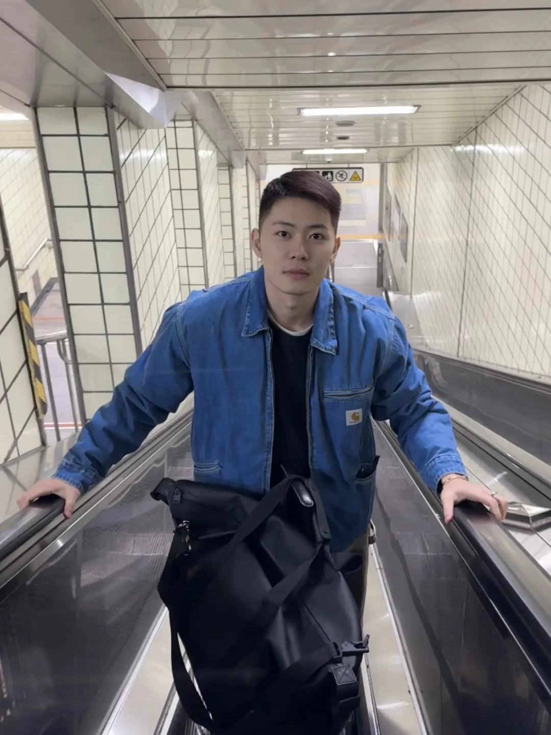 帮我拍张照，谢谢