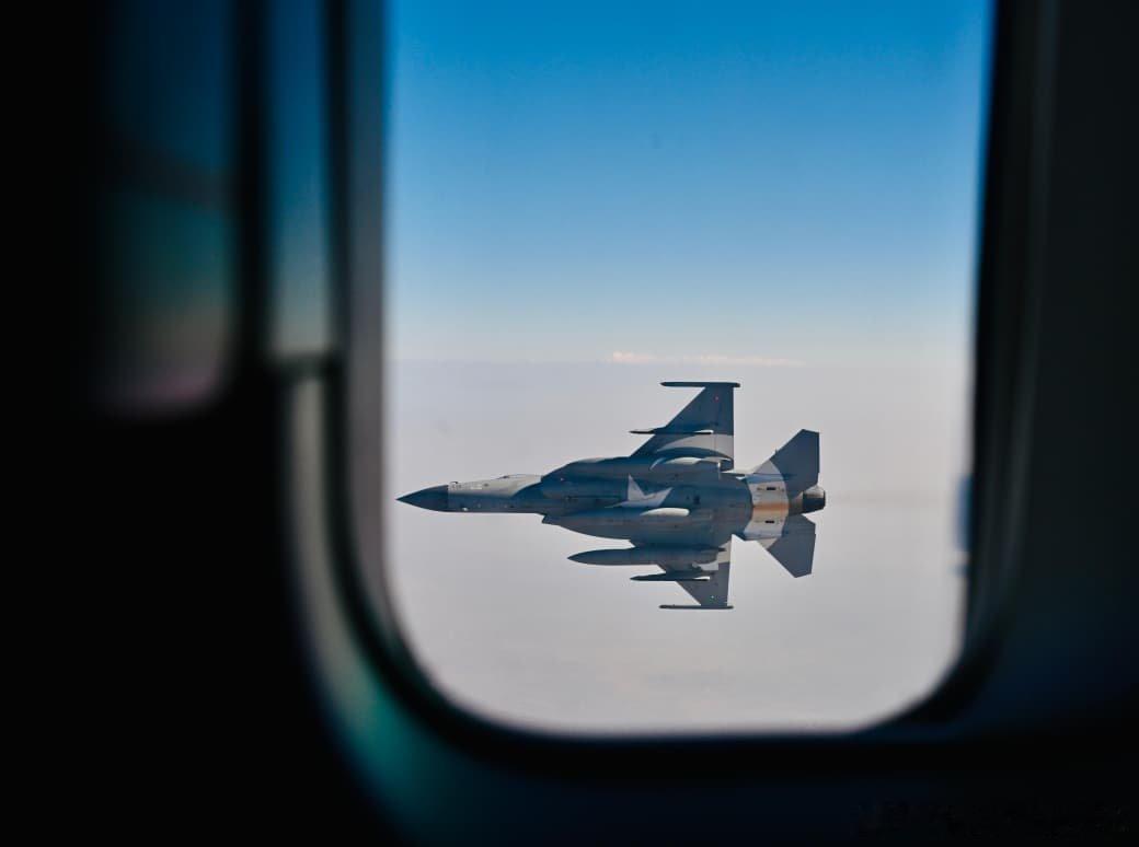 JF-17C Block-lll 护航印度尼西亚总统的波音 777烽火问鼎计划 