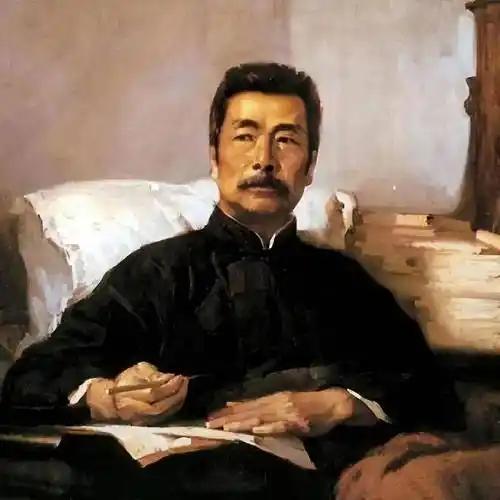 1924年6月，鲁迅被亲弟弟周作人用铜香炉砸向头部，兄弟俩当场彻底决裂。

这场