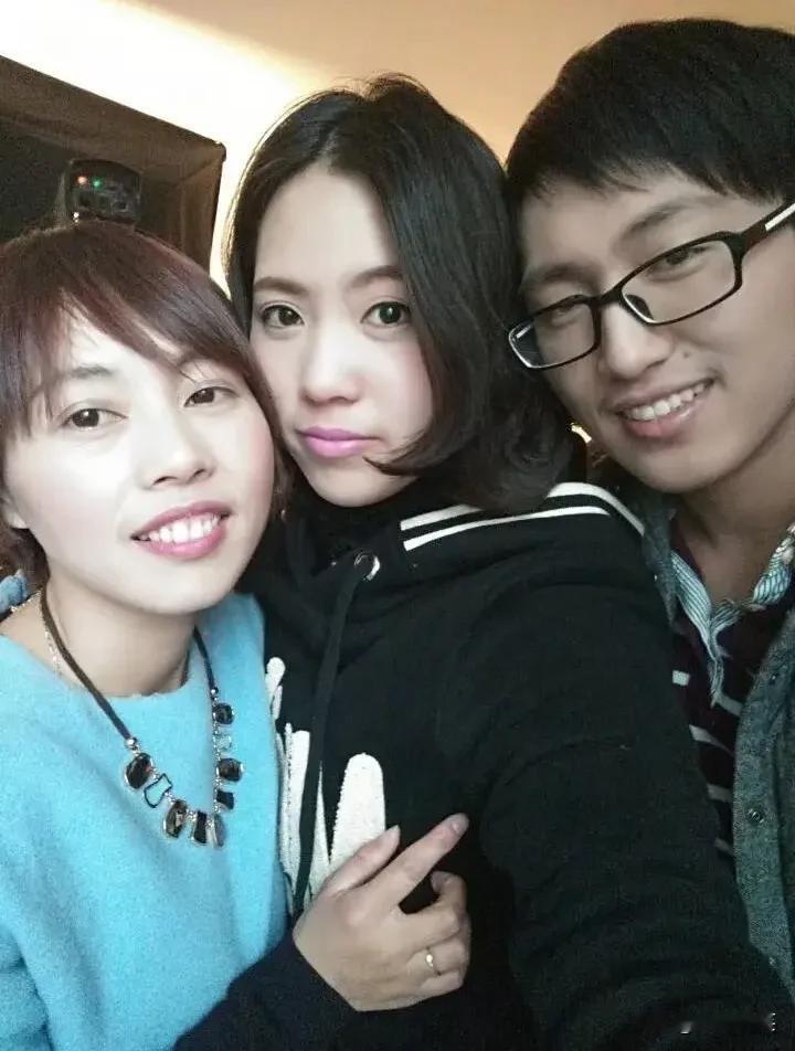大明玉弟弟发文：大双喔，带你回家，爸妈在家里等你，芯语宝贝、大姐、小云姐姐，你们