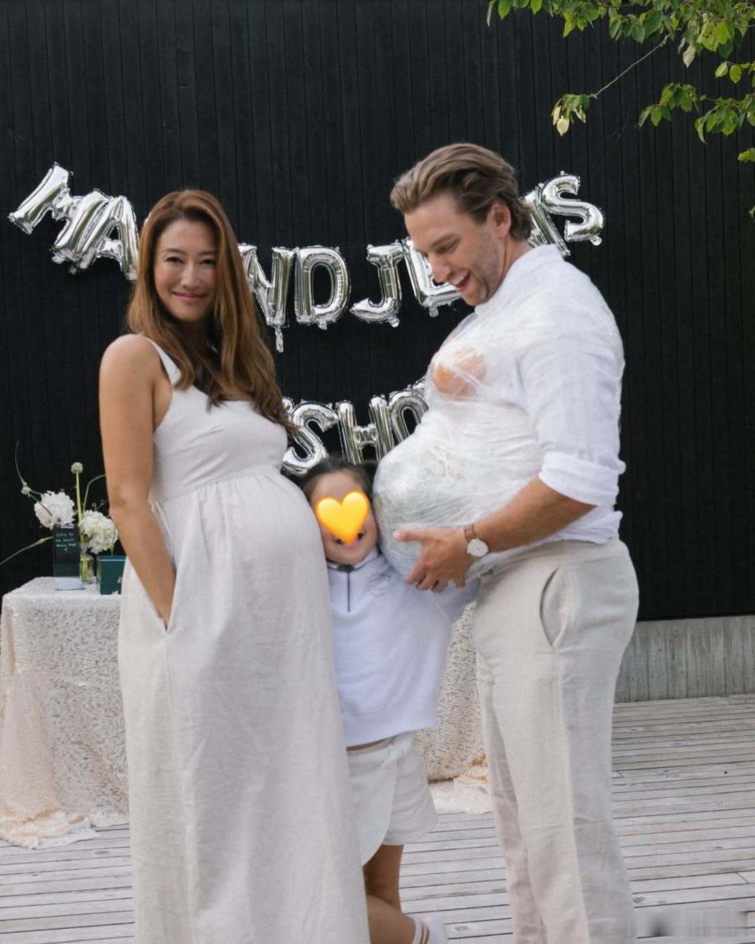 谢婷婷男友扮孕妇谢婷婷孕9月办迎婴派对  谢婷婷男友扮孕妇庆祝 ​​​