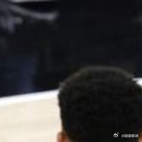 NBA  6月7日，纽约尼克斯在总决赛G2客场以105-104险胜圣安东尼奥马刺