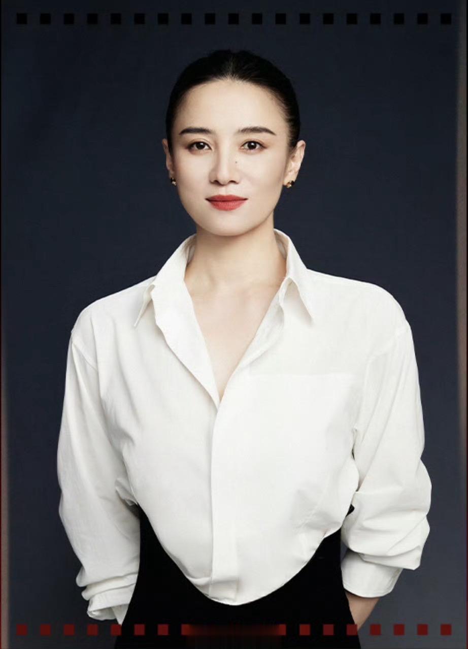 宋佳。