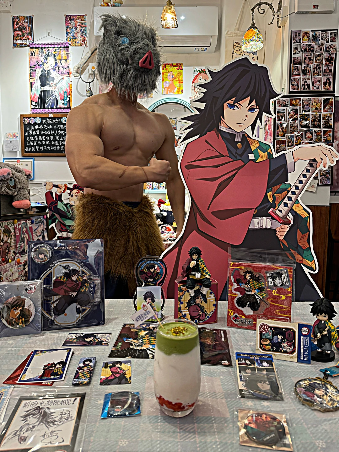 因为喜欢猪突猛进和干饭，开了家甜品痛店！