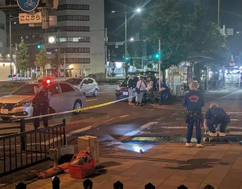 中国游客在日本被砍伤！伤口长达15厘米！行凶者仍未被抓获！
据南方都市报消息，当