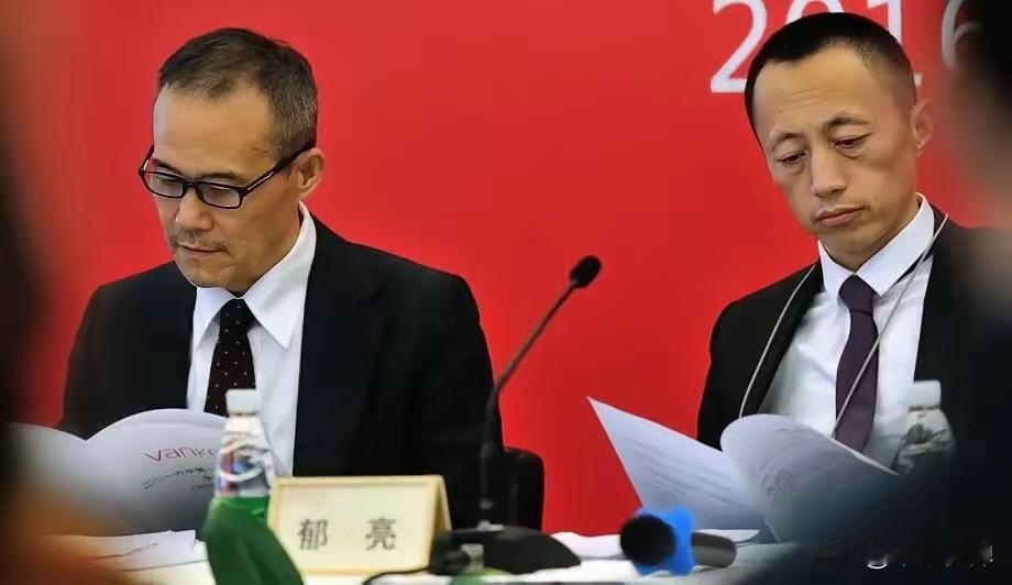 既生瑜，何生亮。郁亮就是万科的既生瑜何生亮。王石的理想主义，将万科交给财务出身的