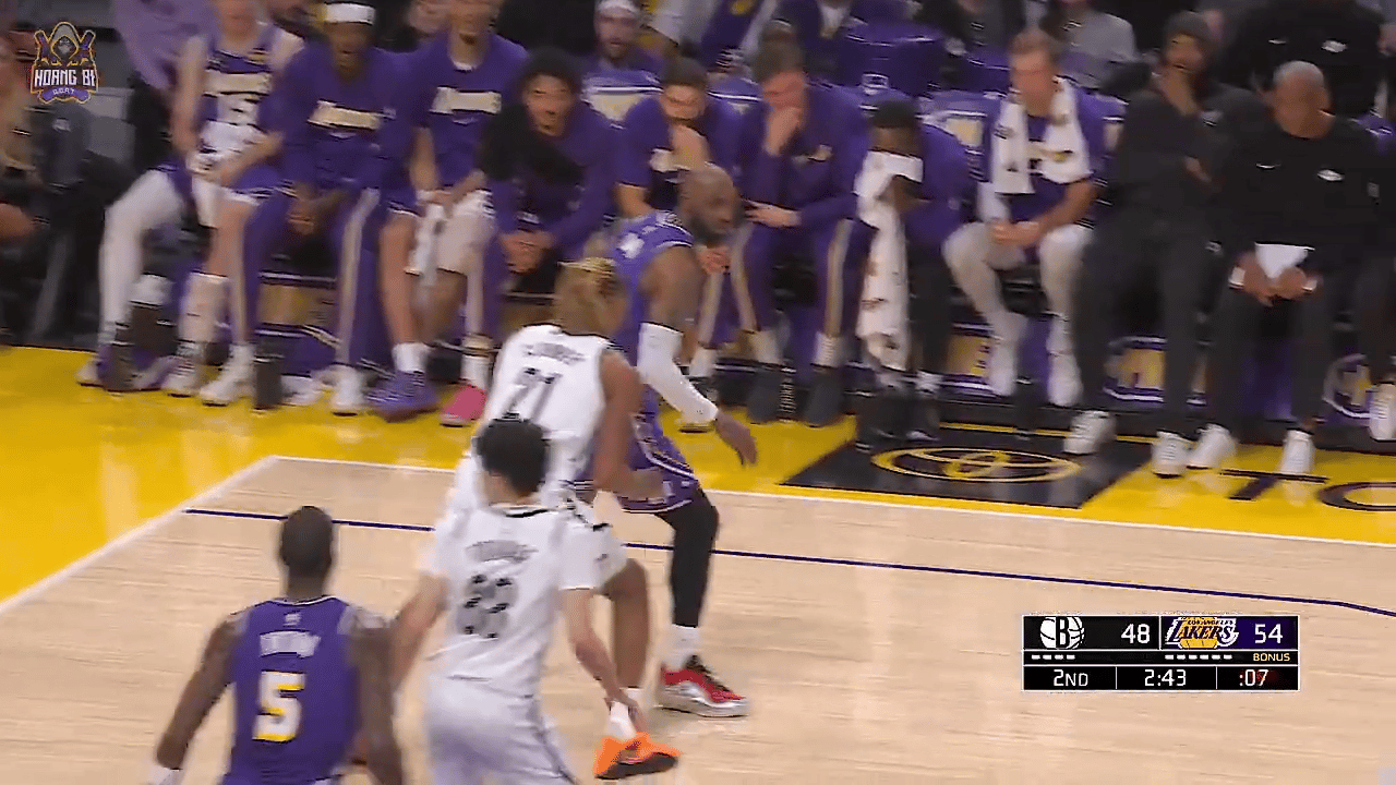 一通操作原地杵 最后甩锅给七七湖人国度篮网vs湖人