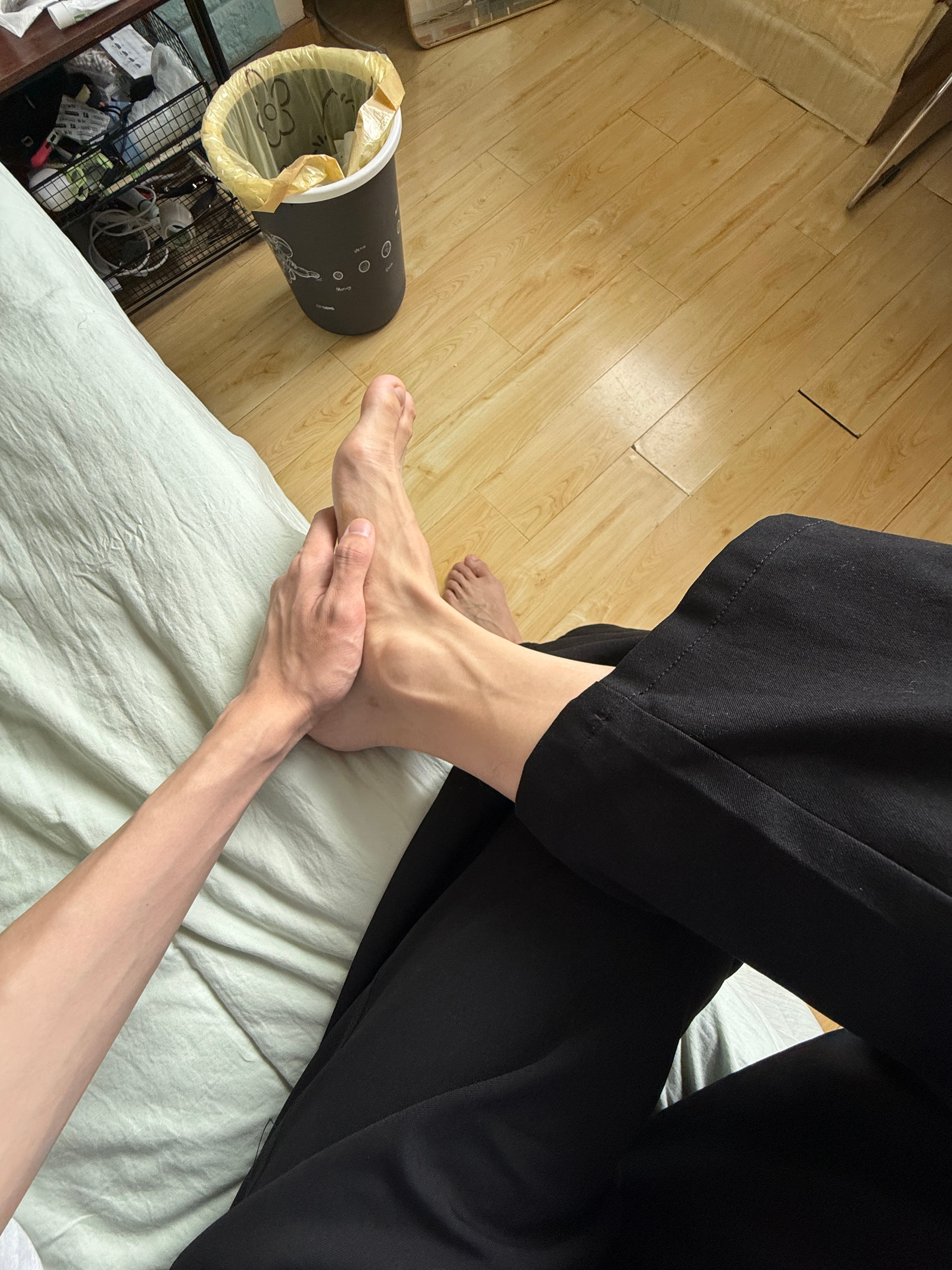 大脚趾 
