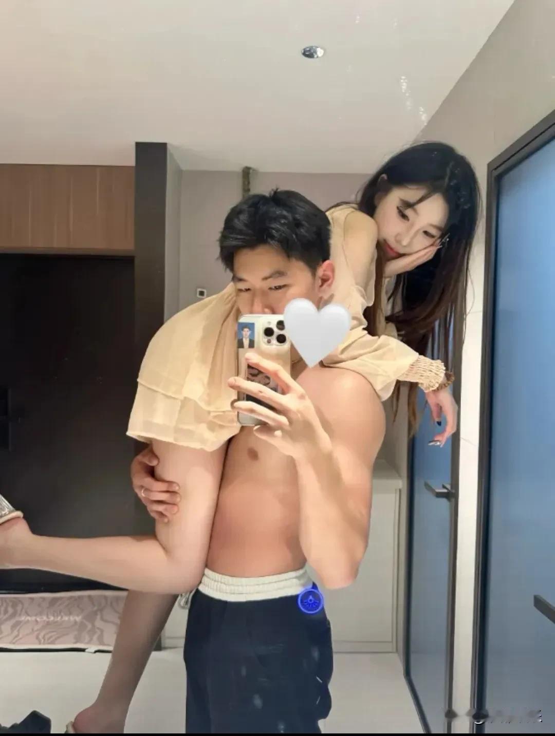 22岁短跑健将猝然离世，最后一句“我很想你”看哭全网！



9月14日，一位黑