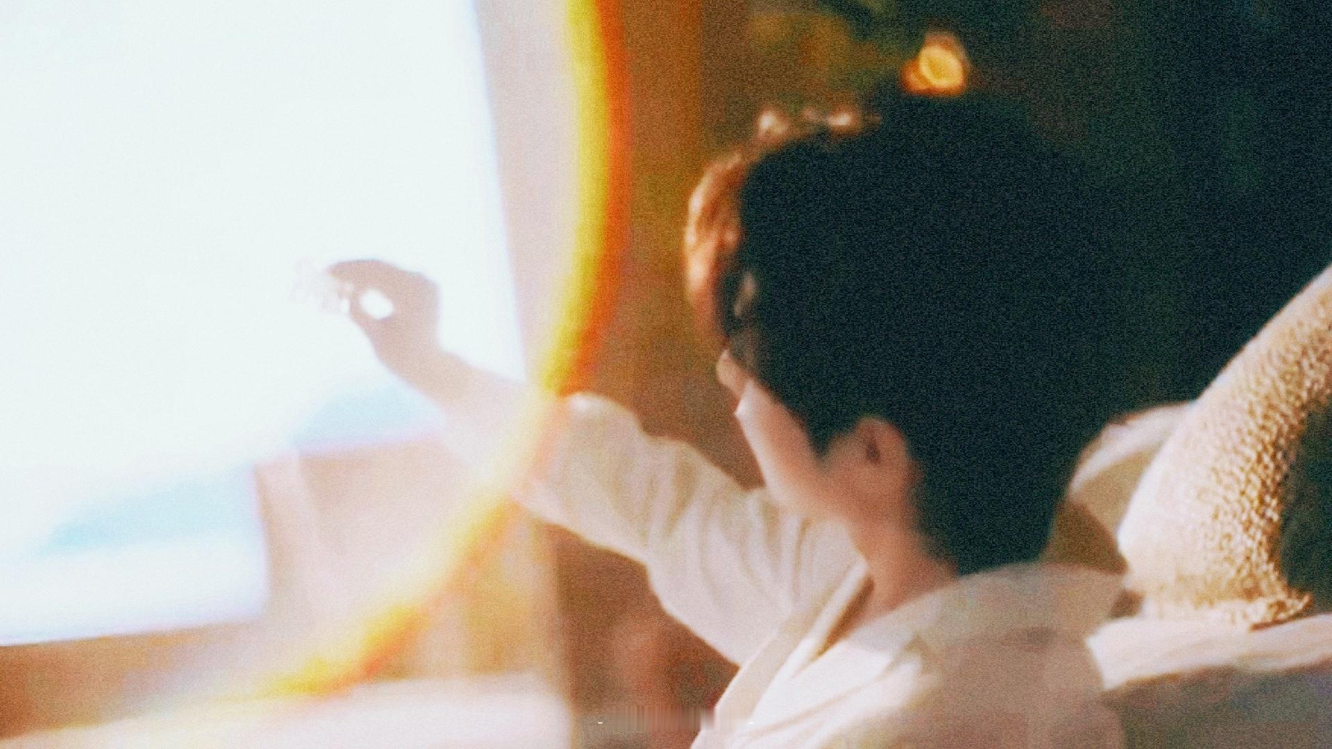 业内流传一句话，请成毅代言就是“理财”！品牌霸霸们的福气还在后面呢！绽家请成毅作