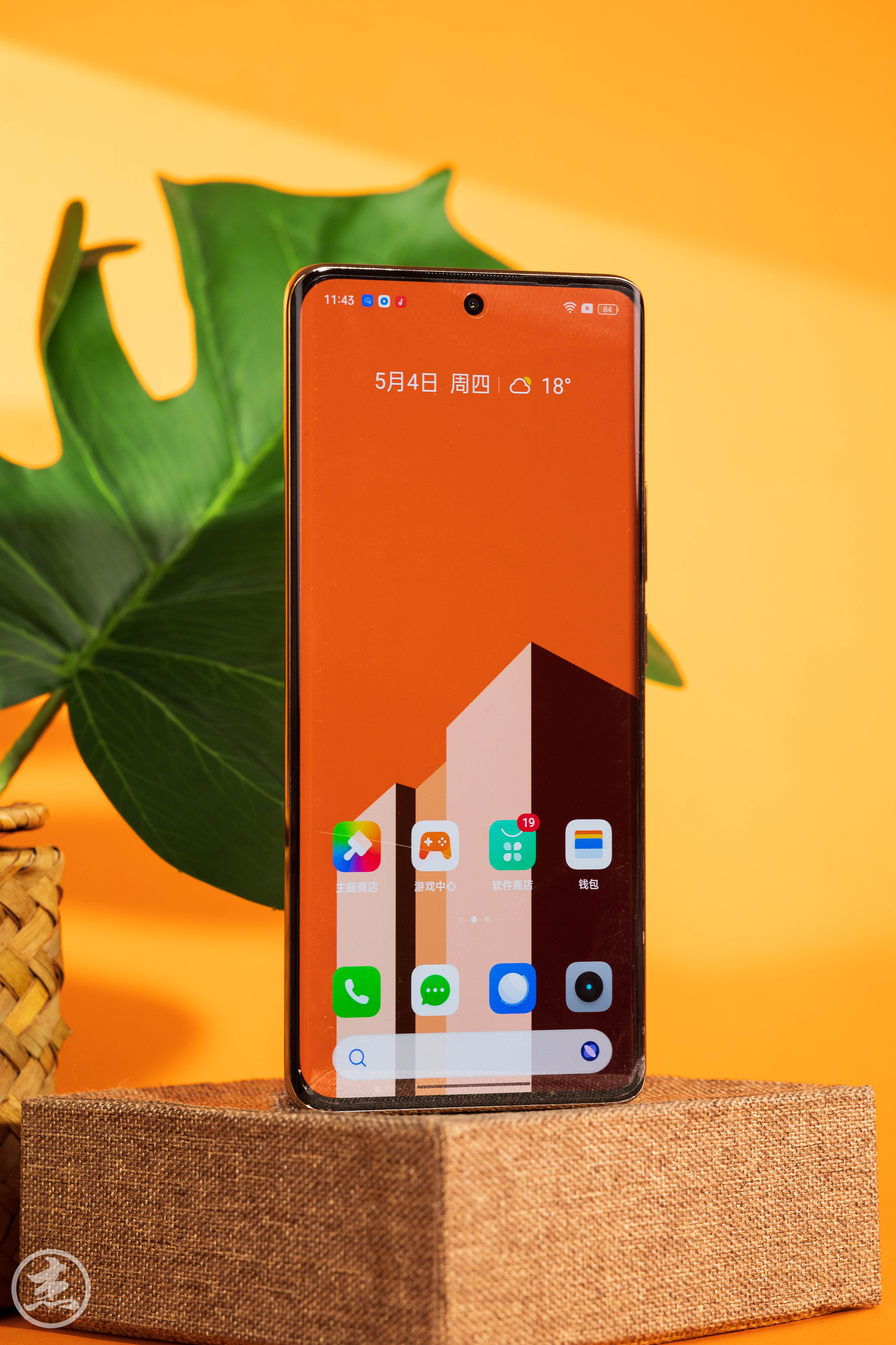 realme手机退出中国市场realme还是走了，说实话有点可惜。2019年“敢
