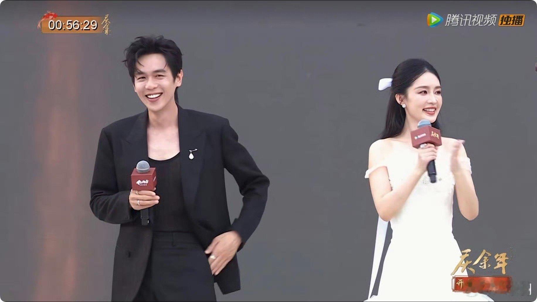 #李沁看得出是公主#李沁看得出是公主，今天一袭白色公主裙美的太超过了，一眼万年，