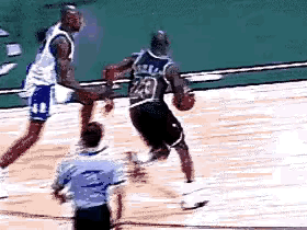 罗德曼竟然去拦着乔丹，这不是他的风格啊