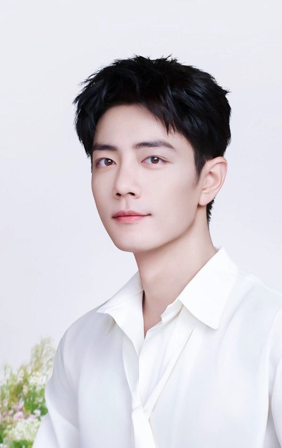 肖战肖战盛阳肖战藏海传 “追光而行，与你同行”𝑭𝒐𝒍𝒍𝒐𝒘 𝒕𝒉