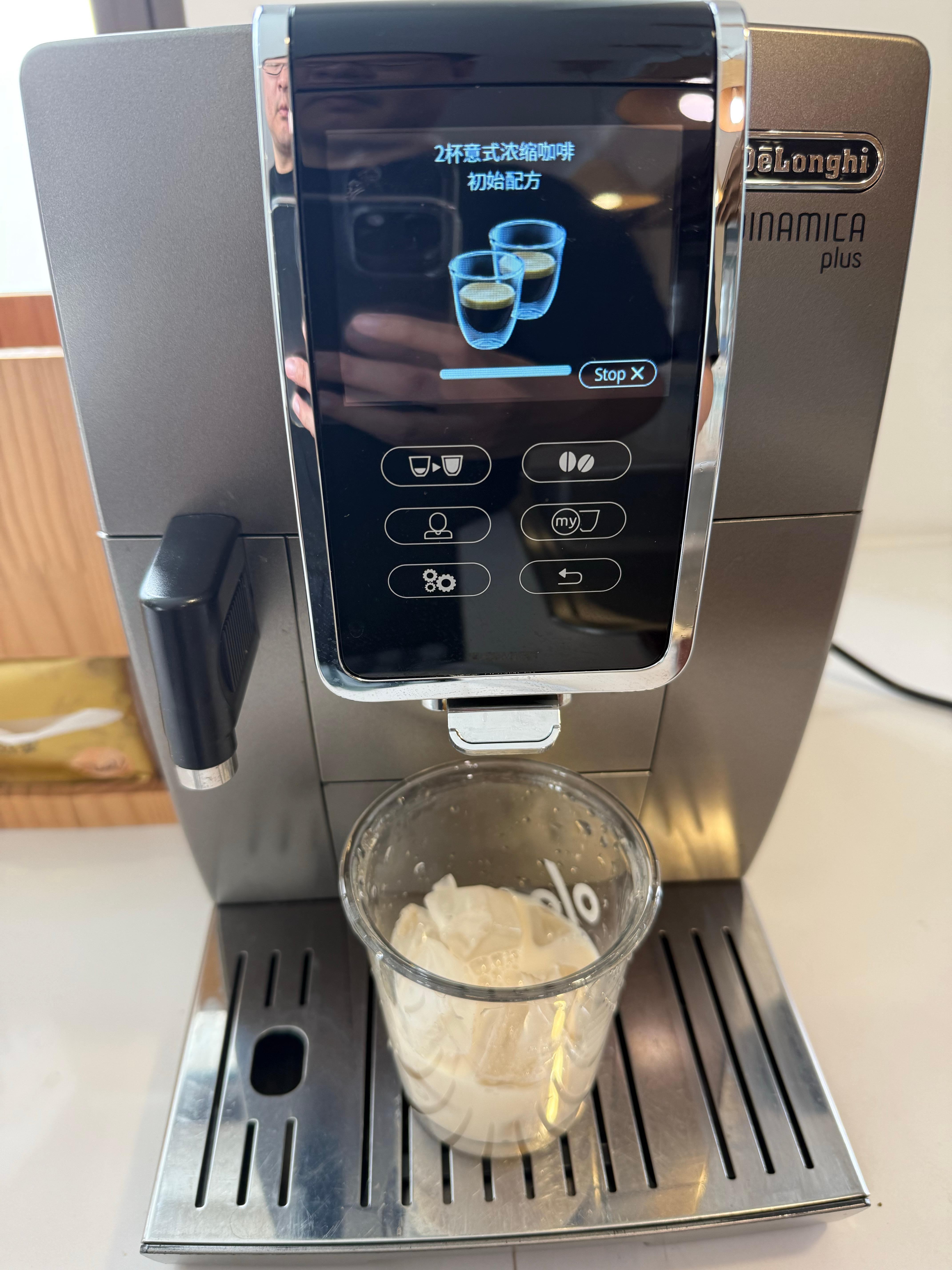 喜欢燕麦拿铁，这个500l的性价比可以，一瓶7.5元，可以倒3杯。那个1l的可以