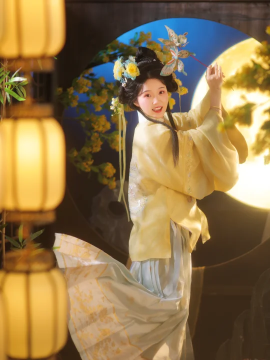 中秋和我一起去看灯会吧