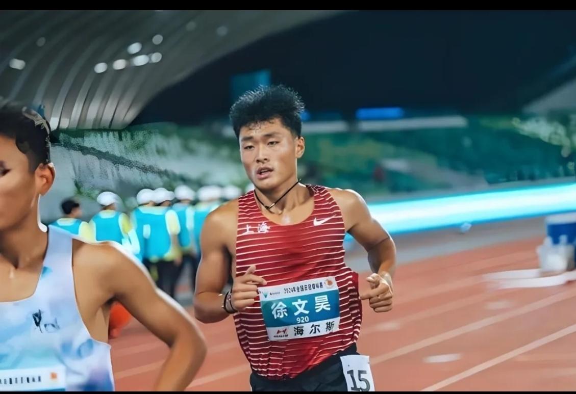 徐文昊，改写山东马拉松历史的男人！
出身山东平原、没有任何高原天赋加持，却硬生生