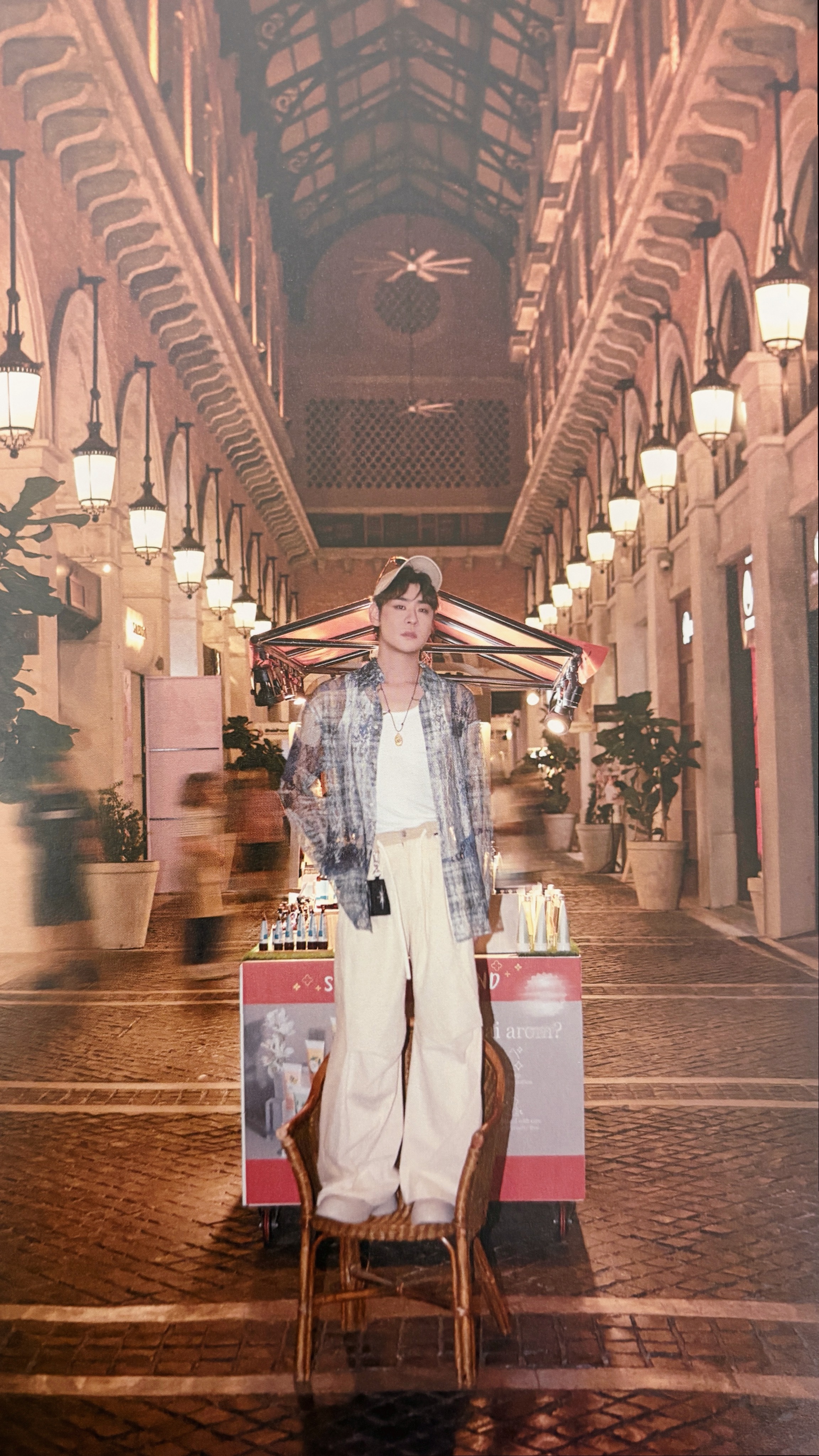 “第一次穿这么性感的衣服”