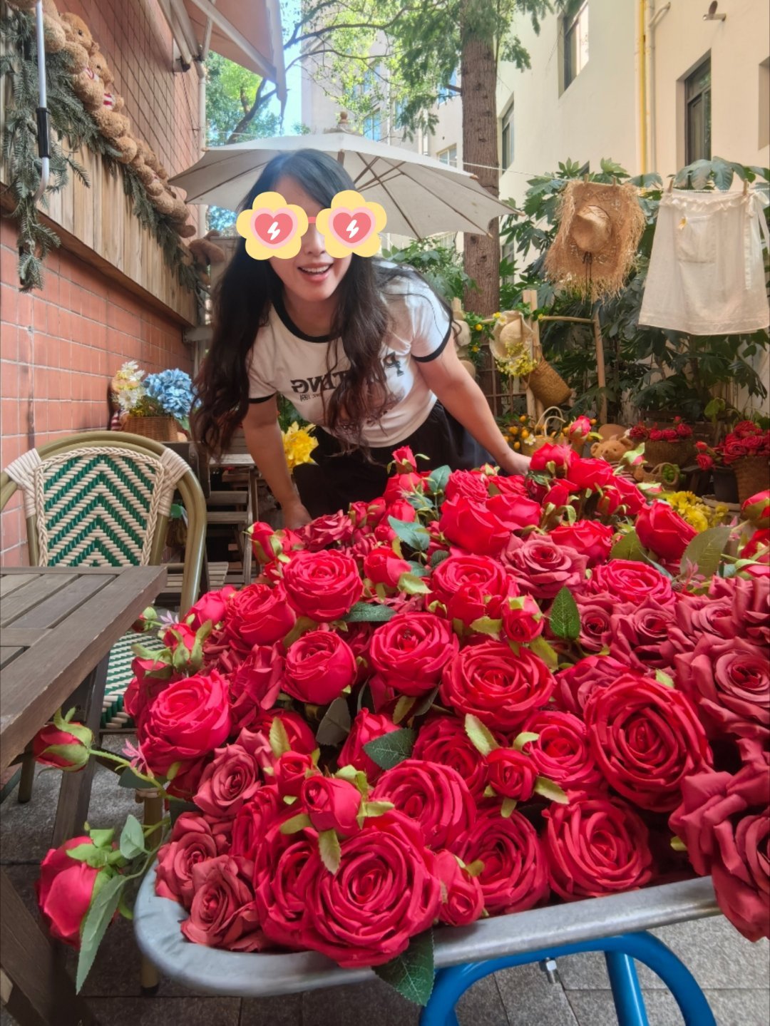 杨洋 七夕快乐呀！愿有一个爱你且随手拍 你爱的人陪你共度七夕给杨洋的七夕星河情书
