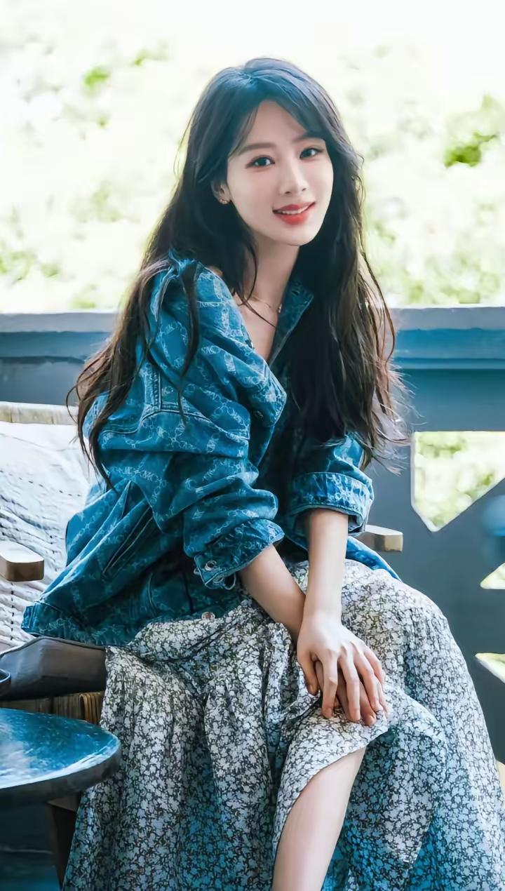 别再催婚杨紫了，找男朋友或者老公对她来说真的没有那么紧迫和重要！她的事业蒸蒸日上