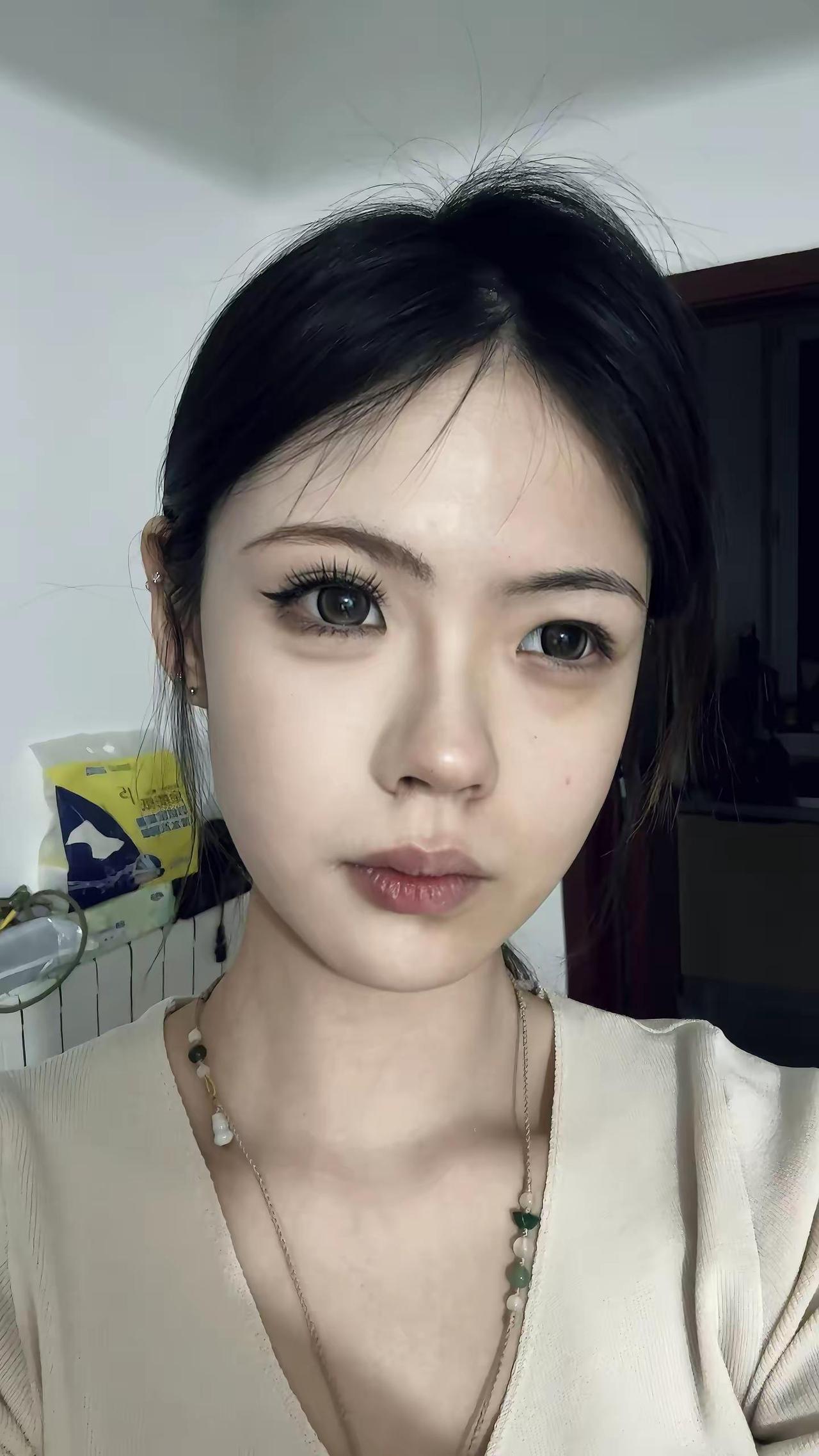 我爱我没有上妆的素颜