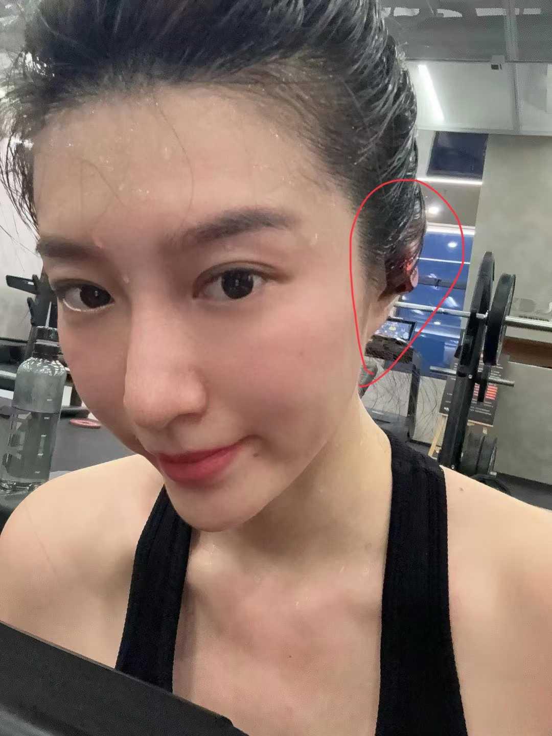 耳朵太弱的人不适合健身，对身体损耗大，散散步练练瑜伽就行了。 