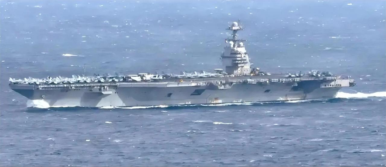 咱们来看一看美国的11艘航母现在都在哪里，都处于什么状态。

1.尼米兹号航母在