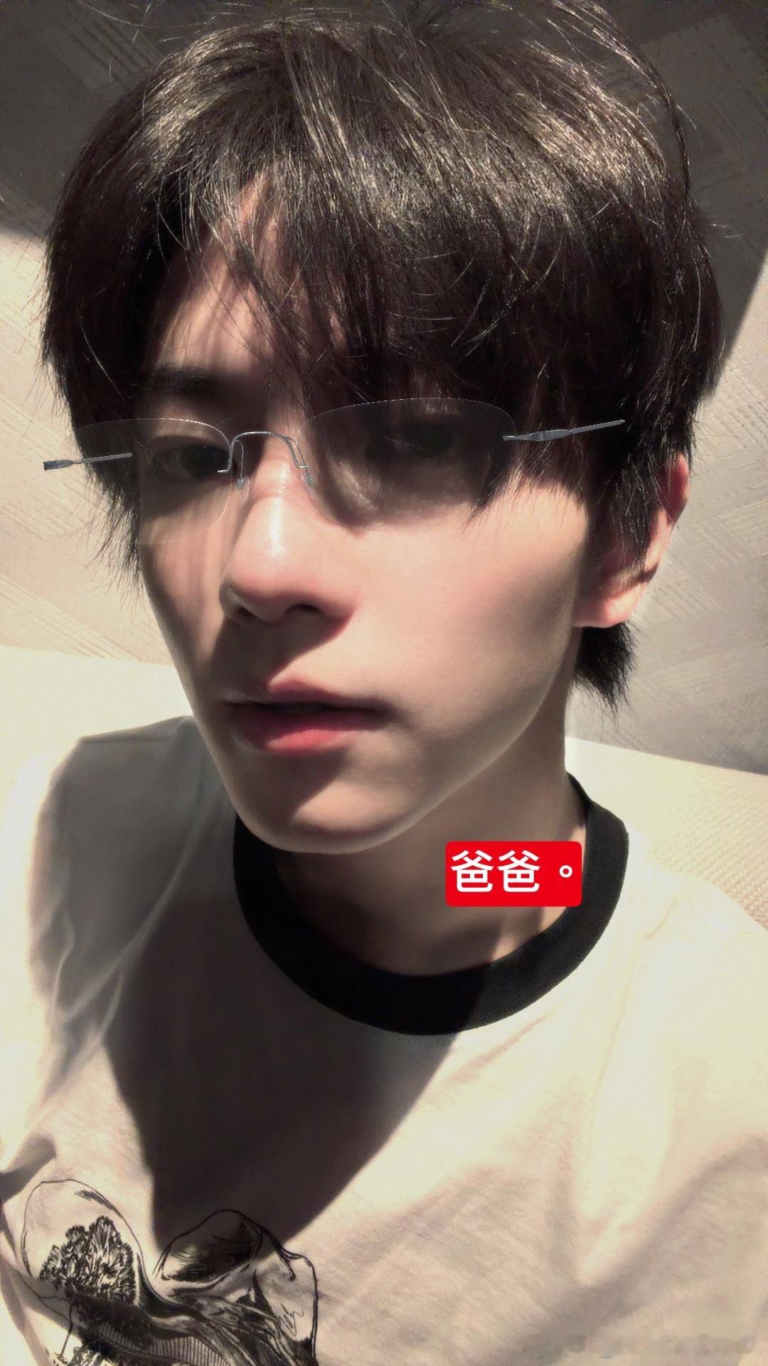 谁有他会营业啊简单三张图什么属性都满足了卧槽 