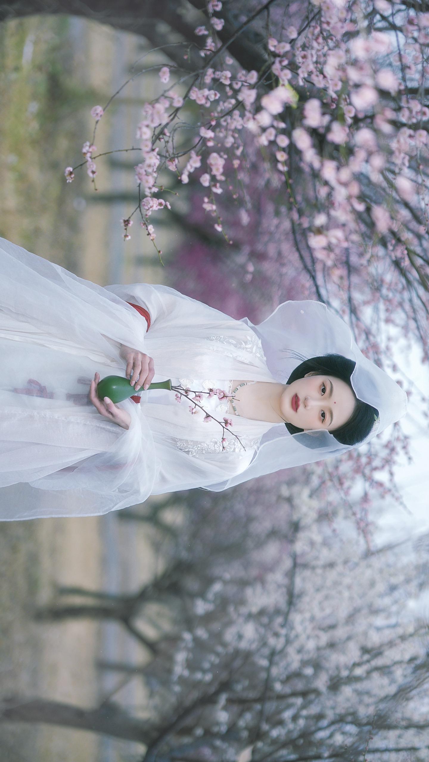 “我观观音观自在”