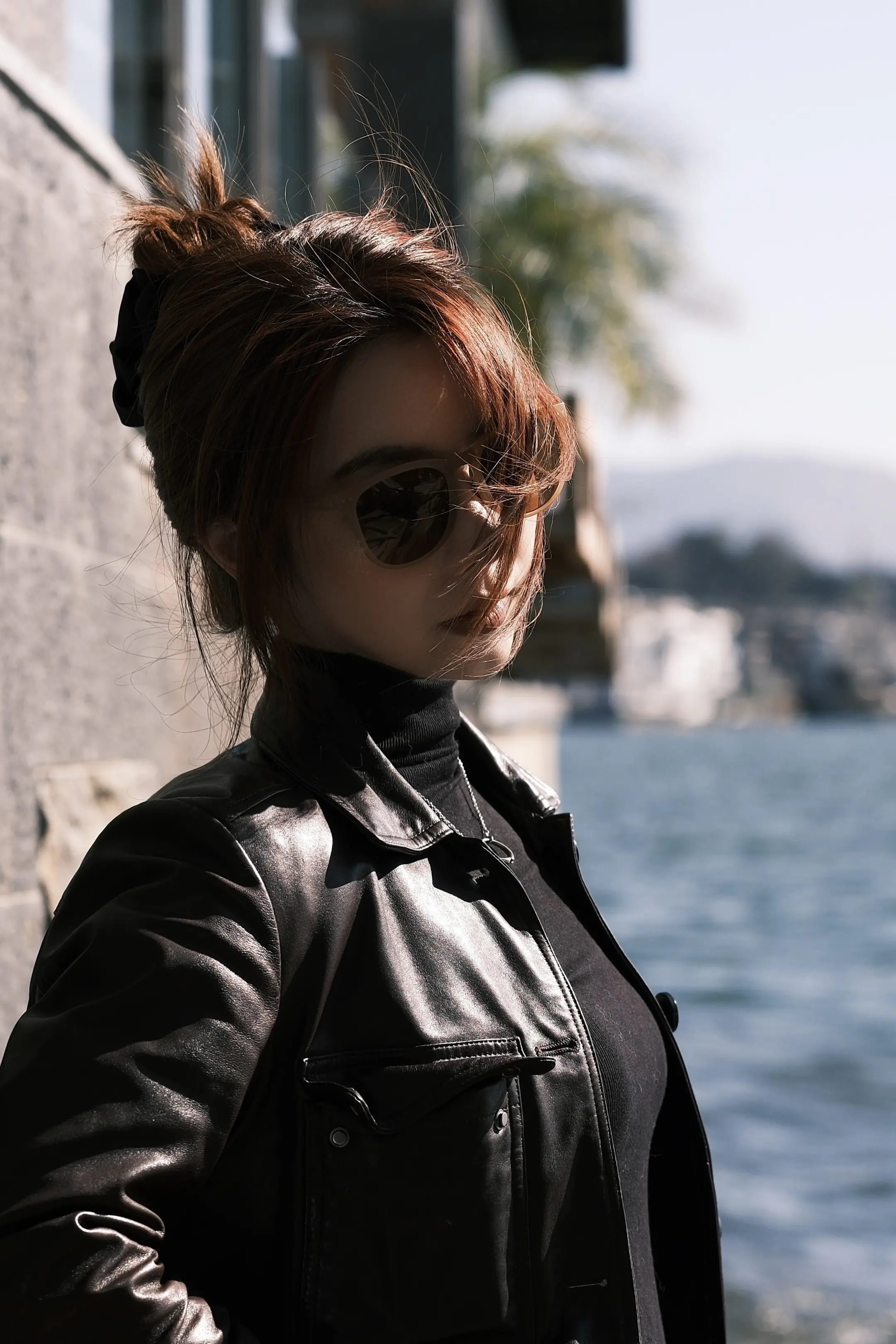 别跟他了 跟我。