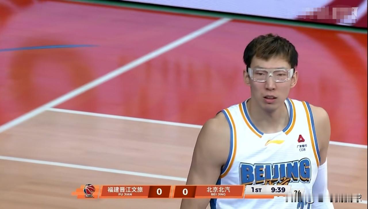 北京北汽超级球星周琦真是稳定的可怕！在今天北京北汽客场以96：70大胜福建晋江文