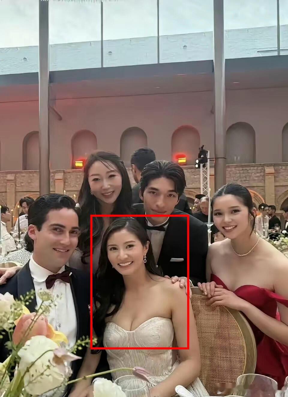 雅诗兰黛继承人妻子居然是中国人？（ps：谷爱凌真是哪里都有 