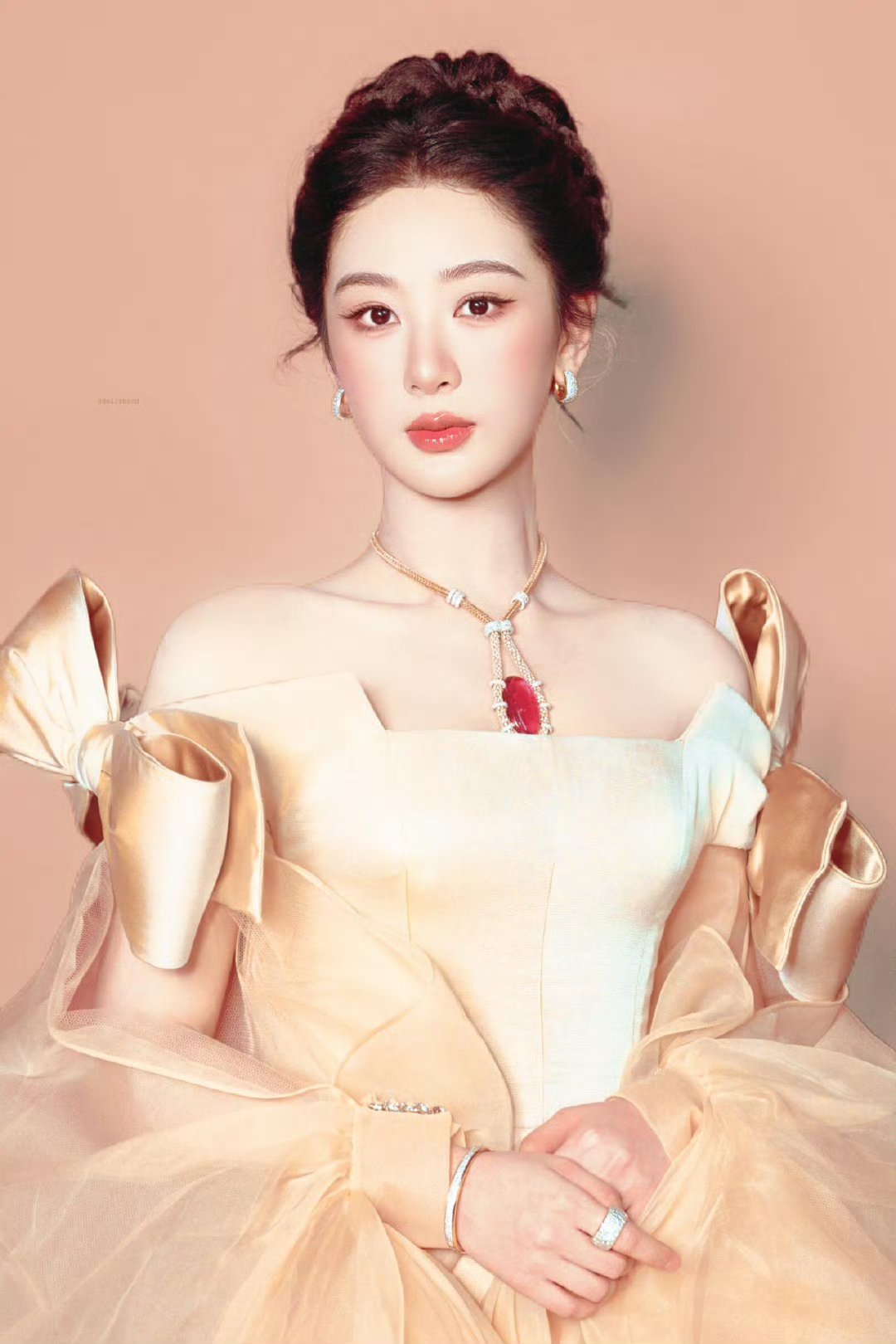 杨紫[超话]yz杨紫白玉兰视后yz杨紫董竹君 ★₊⁺๑햇빛이 너를 비추고 있다