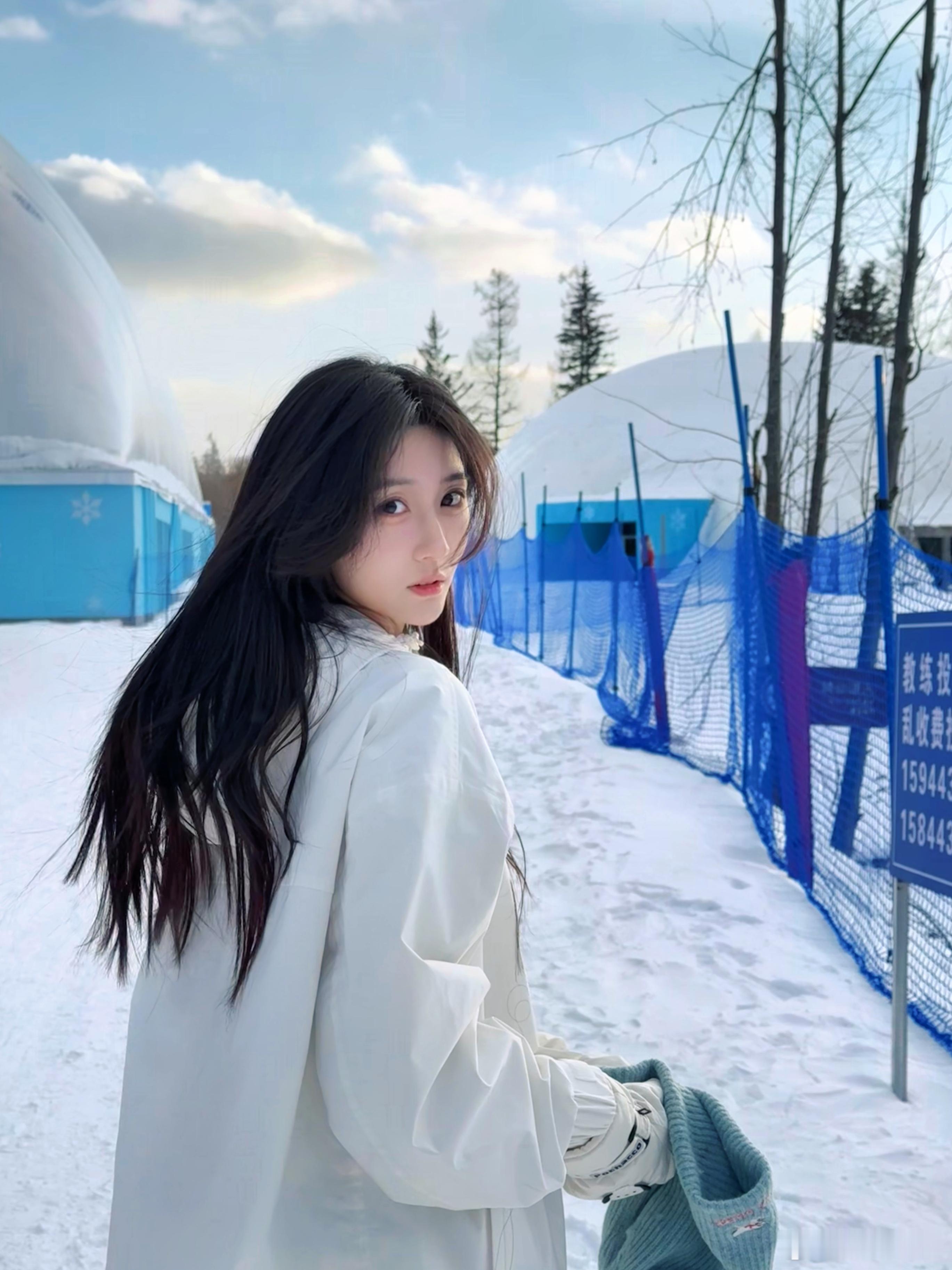 也没人跟我说雪场风这么大啊 