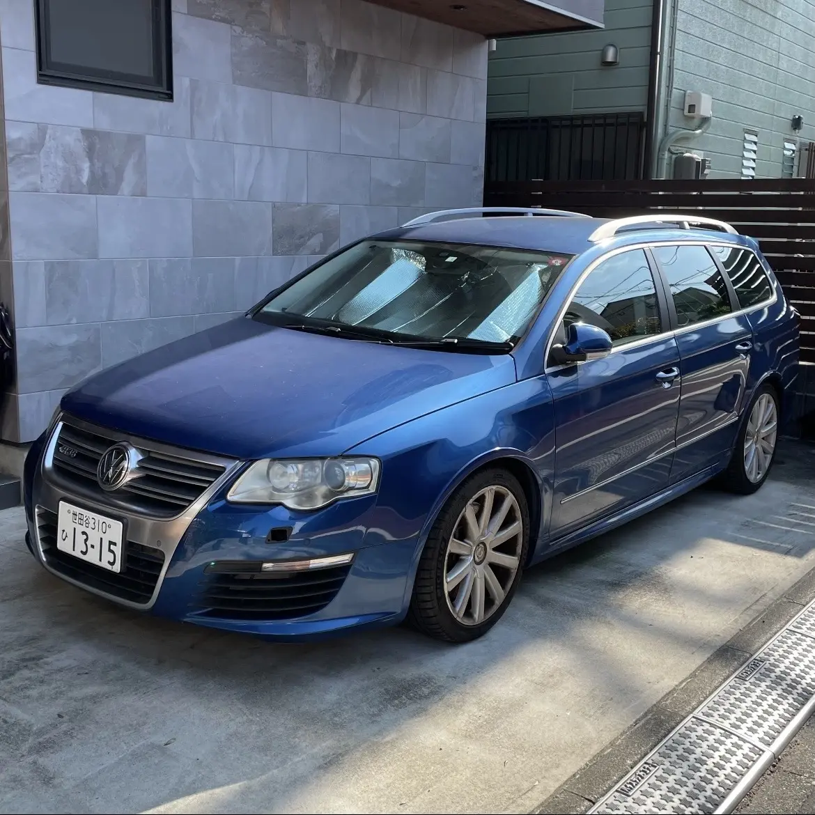曾经的一代神车🚗大众r36。当年多少人是为了它的颜值而买单的